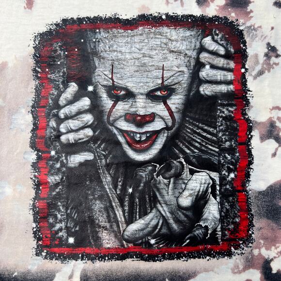 Halloween Pennywise "It" Clown Bleached Black Tee Large - Picture 1 of 5
